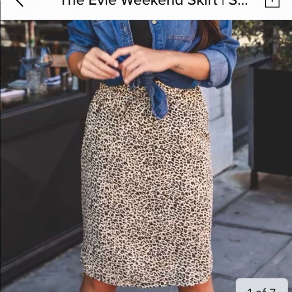 Leopard print skirt